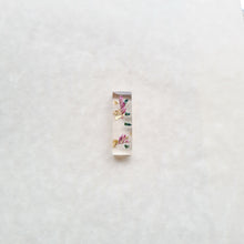 Load image into Gallery viewer, [Saku Collection 3] Resin Name Initial Keychain (Single)
